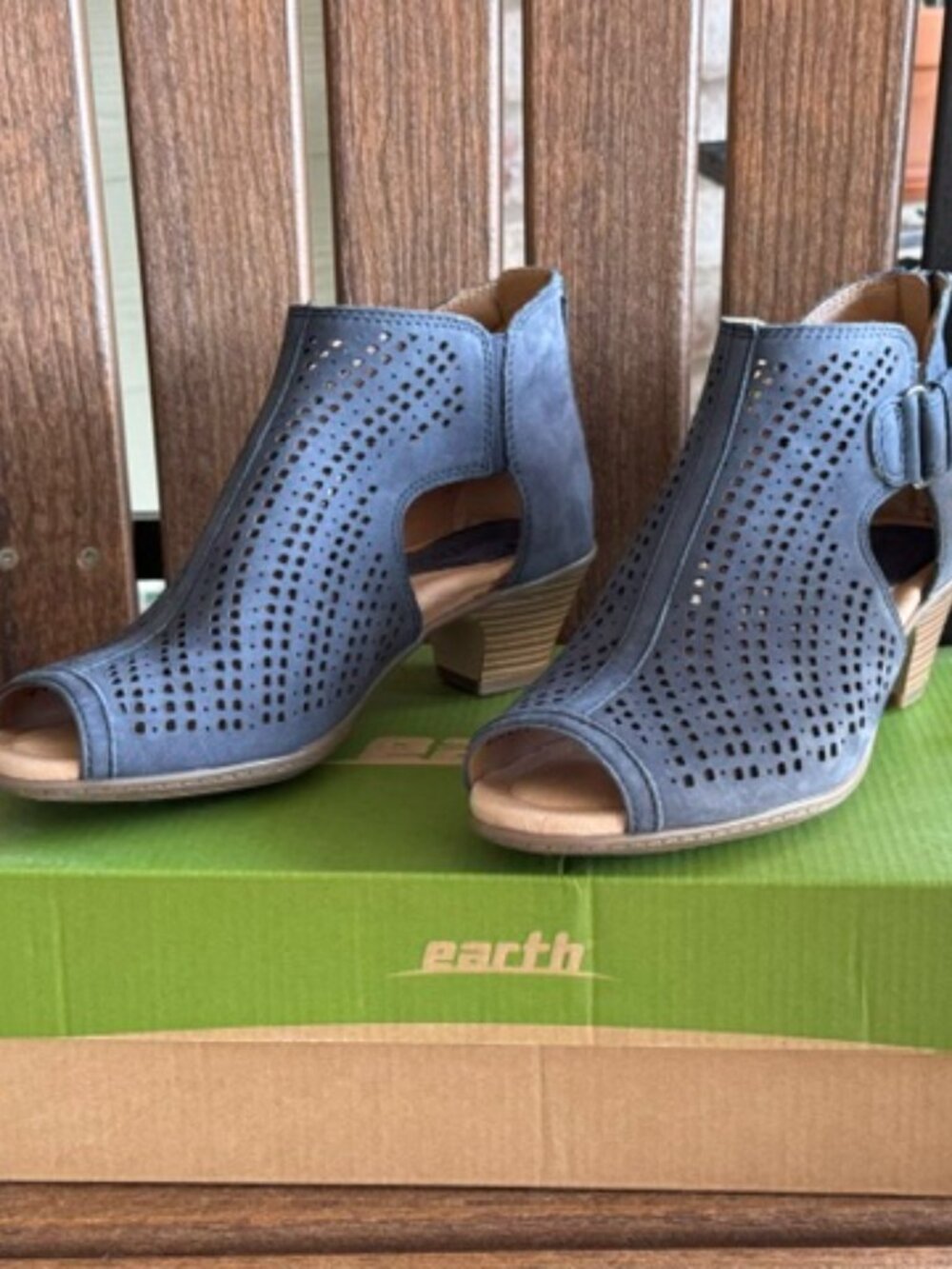 EARTH KERI NAVY SOFT BUCK 6.0 D WIDE PEEP TOE ANKLE BOOTIES